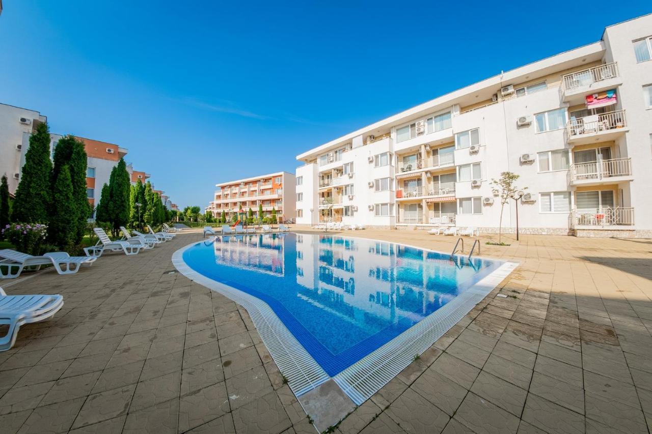 Nessebar Fort Club - Prestige Apartments Slăntjev Brjag Exteriör bild