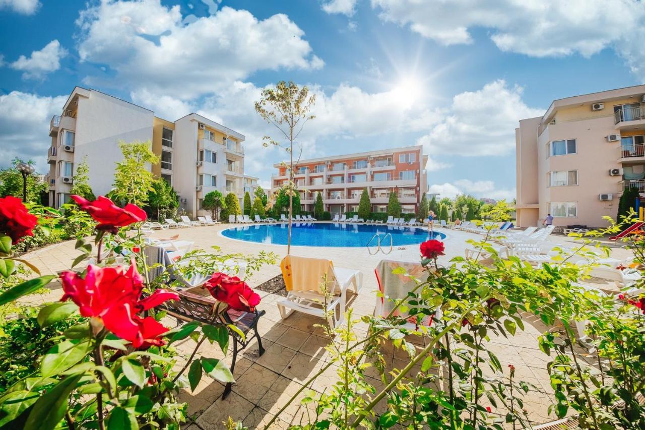 Nessebar Fort Club - Prestige Apartments Slăntjev Brjag Exteriör bild