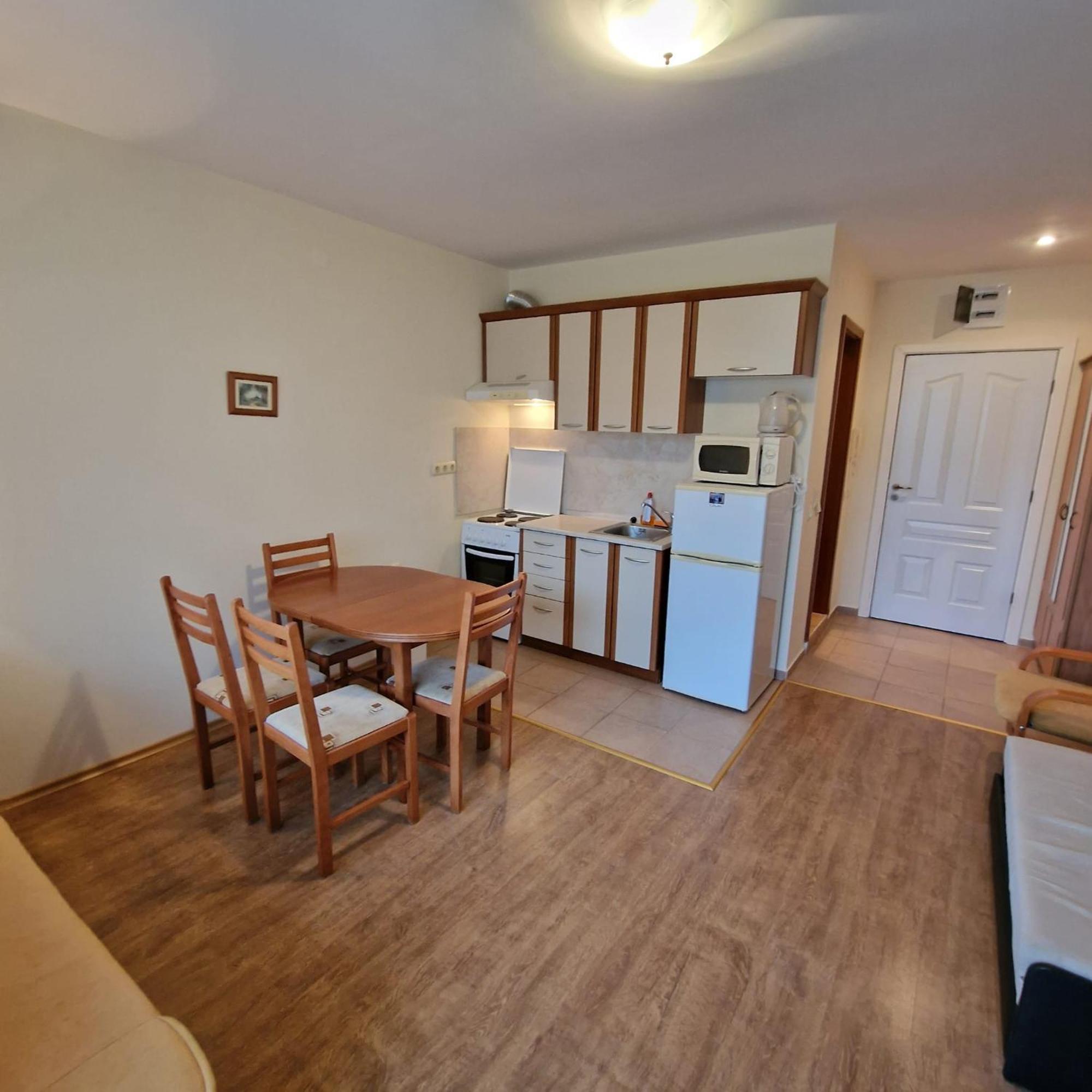 Nessebar Fort Club - Prestige Apartments Slăntjev Brjag Rum bild